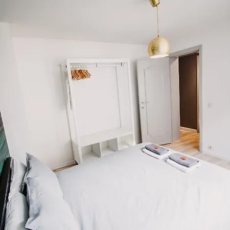 Beautiful In Porte De Namur