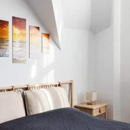 Сasa de vacaciones Manoir Bel Horizon Avec Grand Jardin Et Parking Privé Bruselas