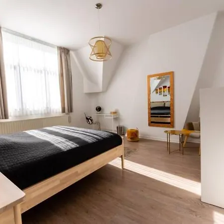 Manoir Bel Horizon Avec Grand Jardin Et Parking Prive 度假居 *