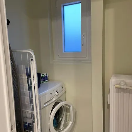 Apartman De Charme Dans Maison De Maitre Bruxelloise