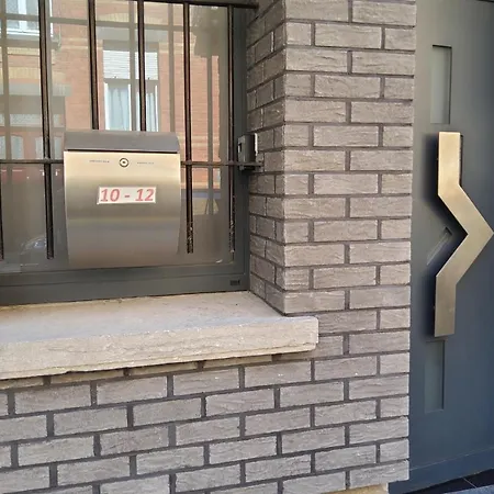 ホームステイ Deluxe Au 2eme Etage, Double Au 4eme Etage *