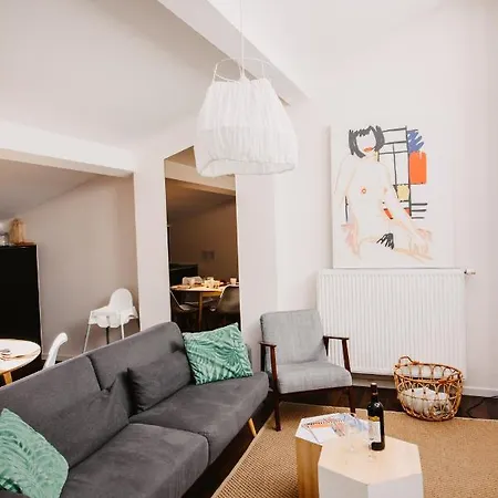 Beautiful In Porte De Namur *