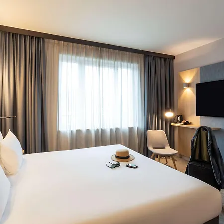 Novotel Centre Midi Hotel