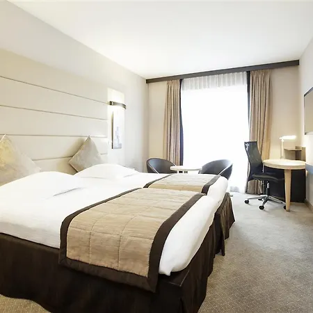 Otel Novotel Brussels Centre Midi 4*