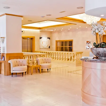 Le Châtelain 5*
