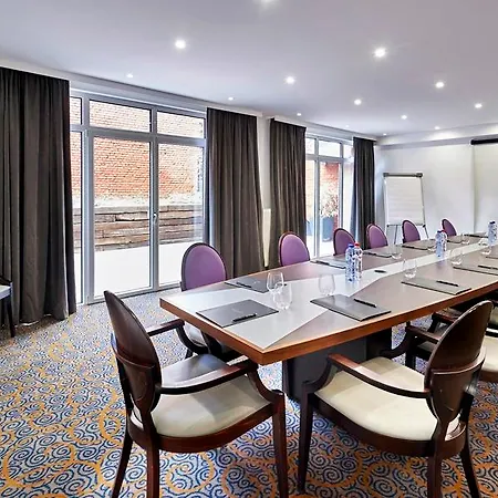 Отель The Augustin 4*