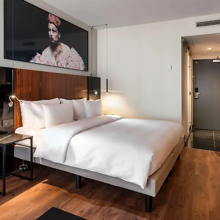 Radisson Collection Grand Place Hotel