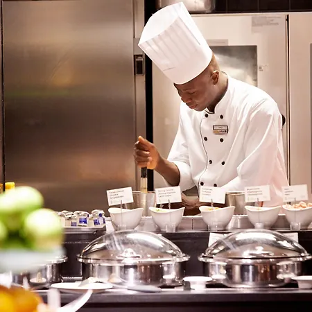 Radisson Collection Grand Place Hotel 5*