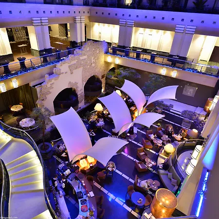 Hotel Radisson Collection Grand Place 5*