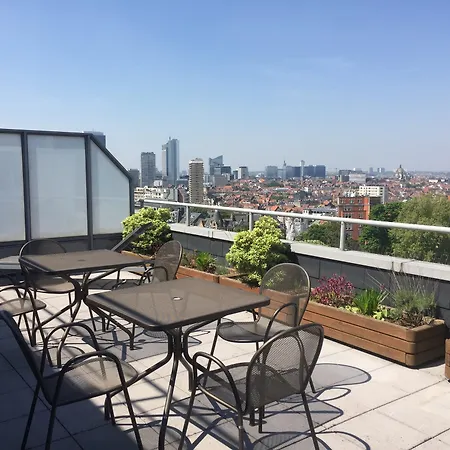 B-aparthotel Ambiorix Lägenhetshotell 4*