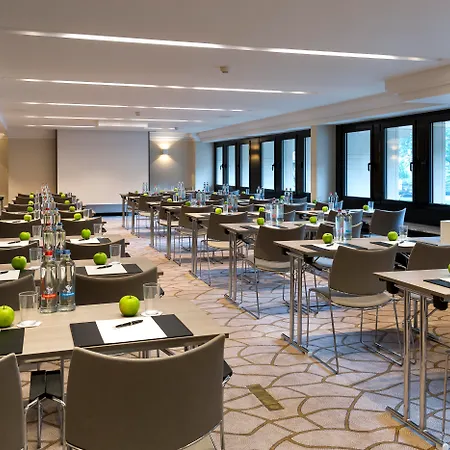 Hotel Barsey By Warwick 4*