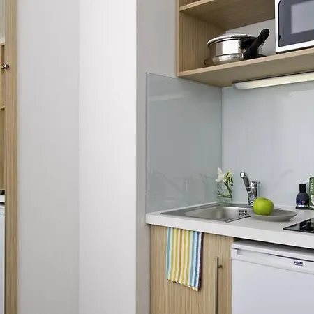 Adagio Access Europe 4* בריסל