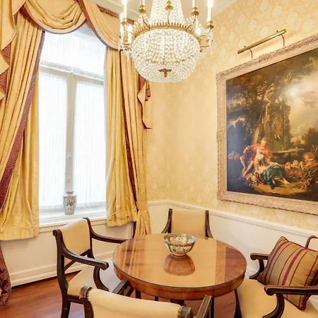 スタンホープ バイ トーン ホテルズ ブリュッセル