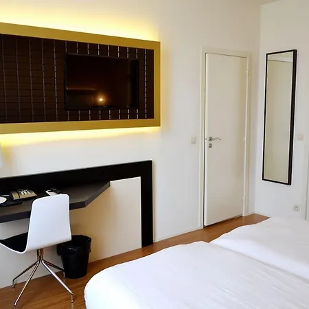 Hotel Craves 3*