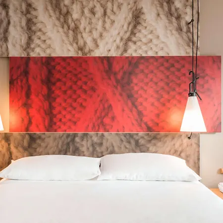 Ibis Erasmus 3*