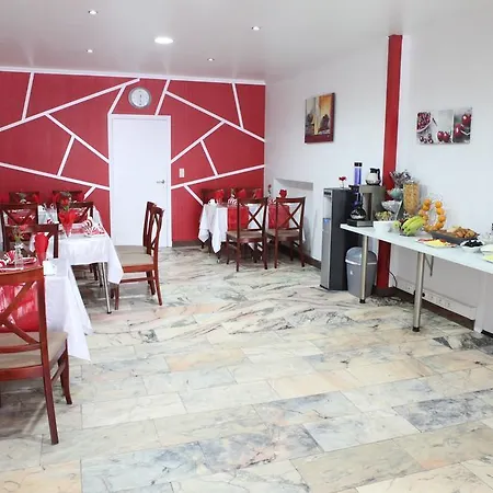 Hotel De France 3*