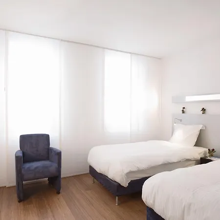 Aqua By Happyculture Hotel