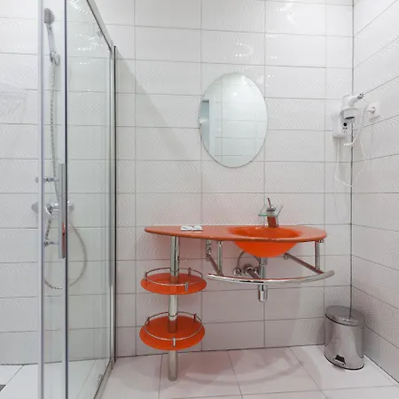Phenix Hotel 3*