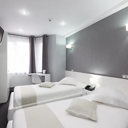 Phenix Hotel 3*