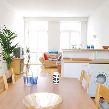 Very Central Apartment In Brussels Apartment *