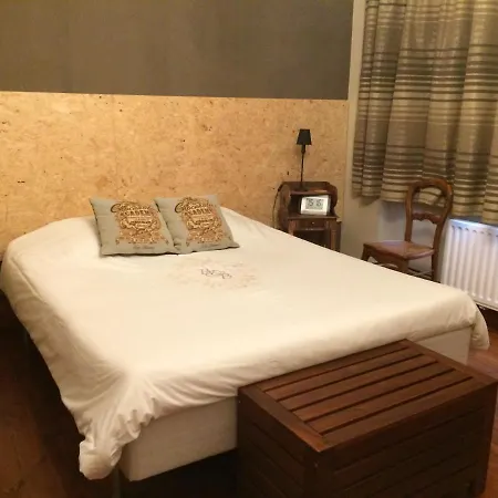 Chambre Chocolat Bed & Breakfast Woluwe-Saint-Lambert