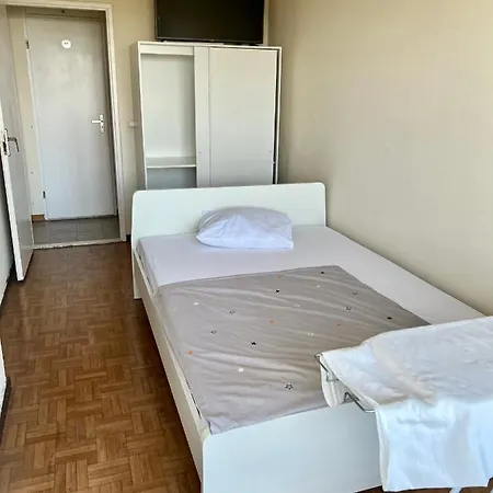 Penthouse Full Equipe Avec 3 Chambres Βρυξέλλες