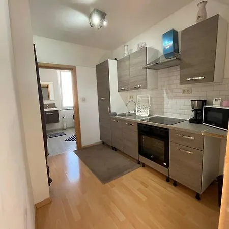 Les Oliviers: Appartement Dans Un Quartier Calme. Brussels