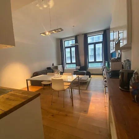 Grand-palace Apartamento *