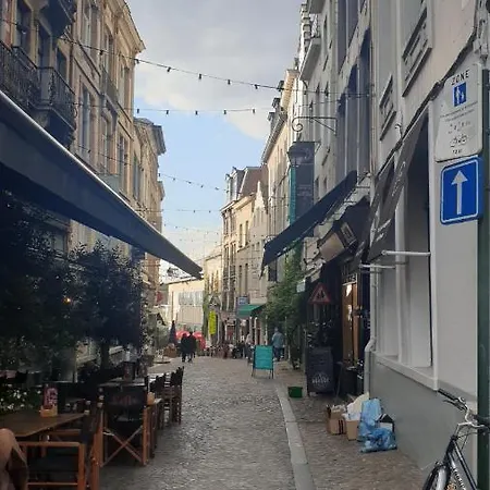 Appartement Lovely 2 Bedroom Penthouse With Terrace Bruxelles