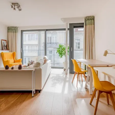 Defacqz Modern Apartamento