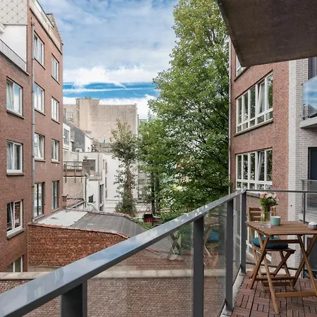 Apartamento Defacqz Modern