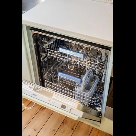 Apartman One Bedroom Self Check In In Center Of Trendy St Gilles Brüsszel