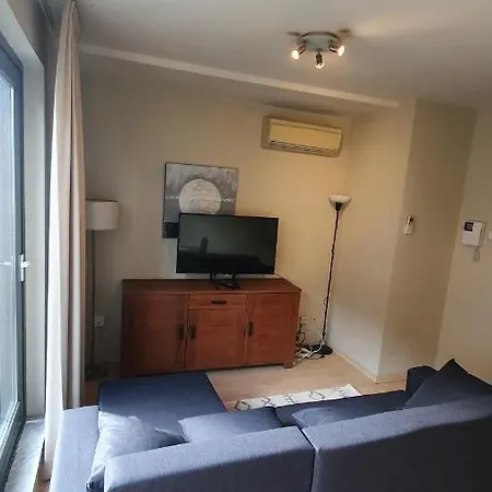 Minimal - Flat Ej Centre Βρυξέλλες