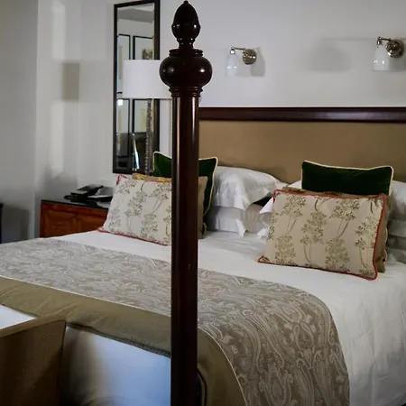 Rocco Amigo Hotel