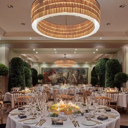 Rocco Amigo Hotel