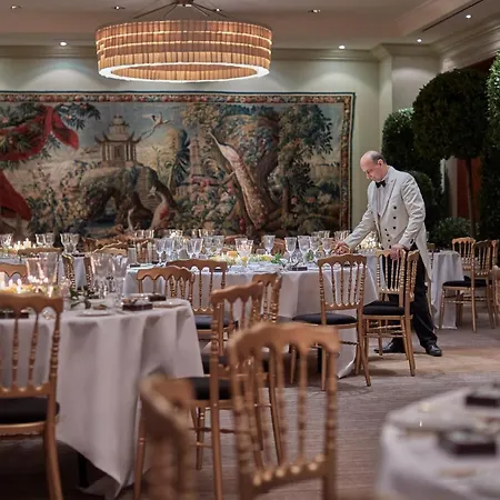 Amigo, A Rocco Brusel