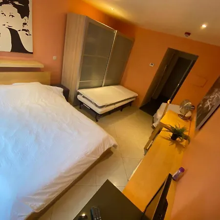 Aparthotel La Fraisiere 3*