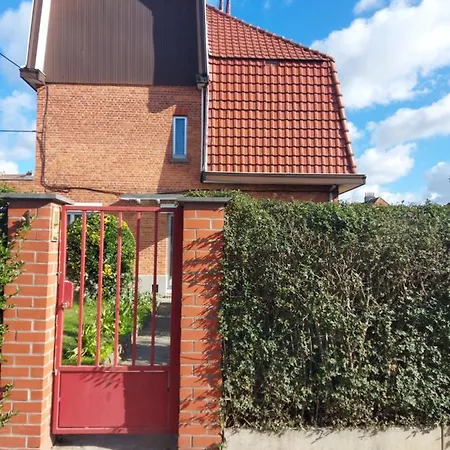 Belle Dans Un Quartier Calme Nocleg ze śniadaniem *