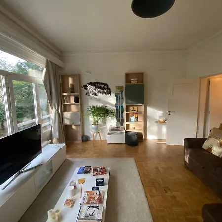 Cosy Studio Louise-chatelain *