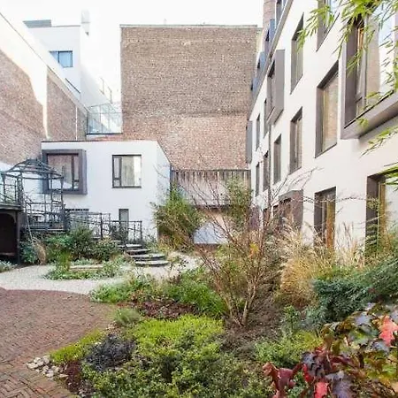 Hotel Latroupe Jardin Secret Brüssel