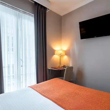 Hotel Beverly Hills 3*