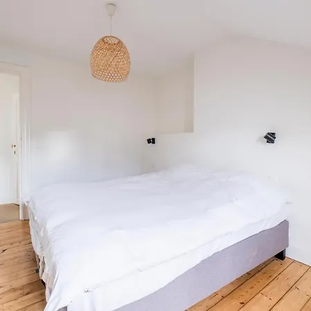 3 Bedroom Duplex Center Of Trendy St Gilles Bruxelles