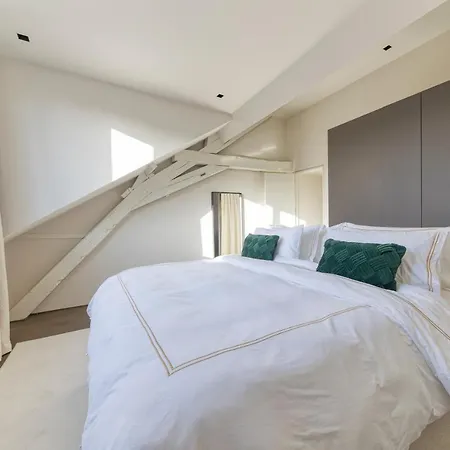 Appartement Sublime Sur La Place Du Grand Sablon