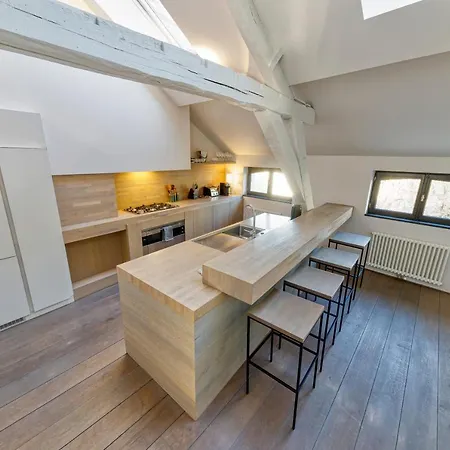 Appartement Sublime Sur La Place Du Grand Sablon