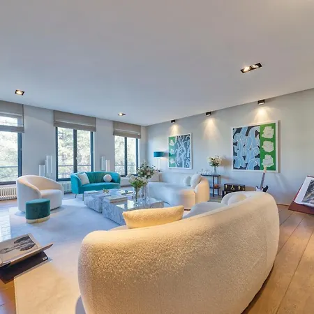 Luxurious On Place Du Grand Sablon 300m2 Appartement