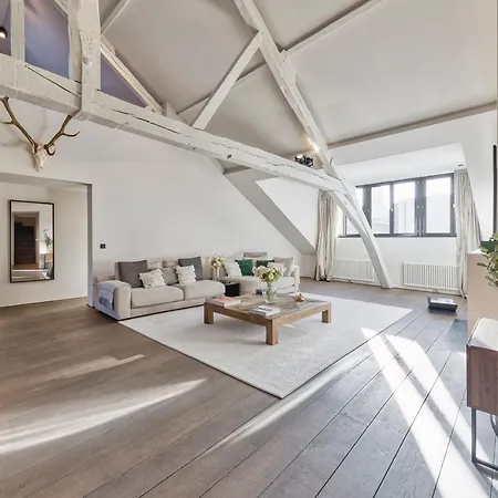 Appartement Sublime Sur La Place Du Grand Sablon Bruxelles