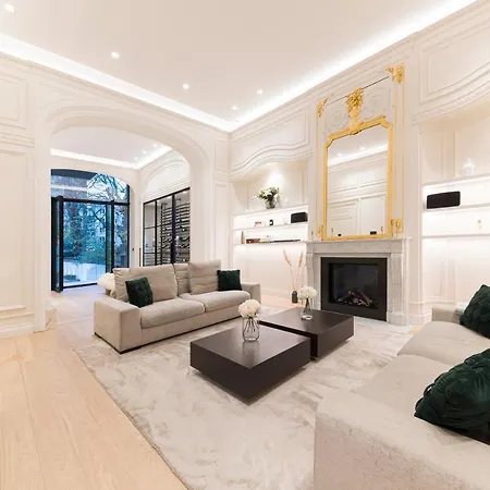 Luxury 3 Bedrooms Townhouse In Perfect Location Brussels