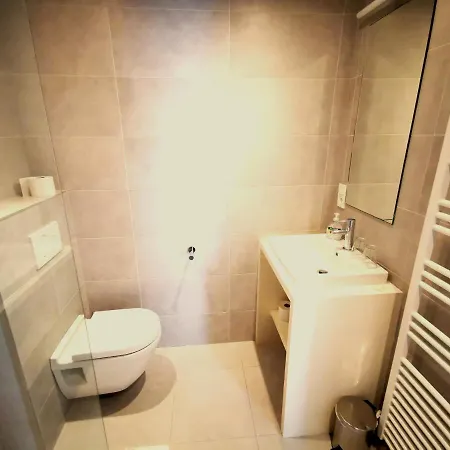 メゾン ジャマール 4*