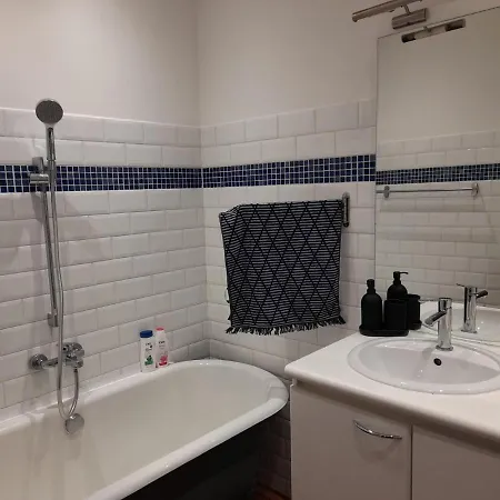 Apartment Triplex Magnifique Avec 3 Chambres Et Terrasse *