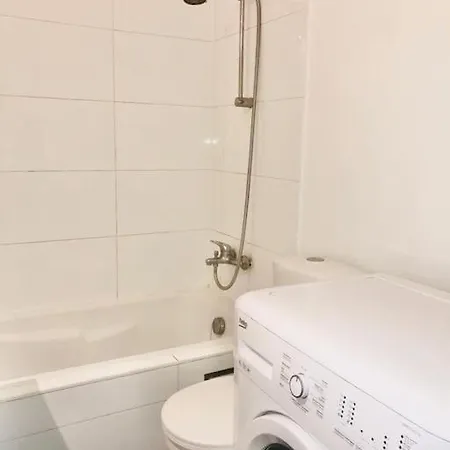 Apartament Ixelles: Superbe Appartement, Idealement Situe *